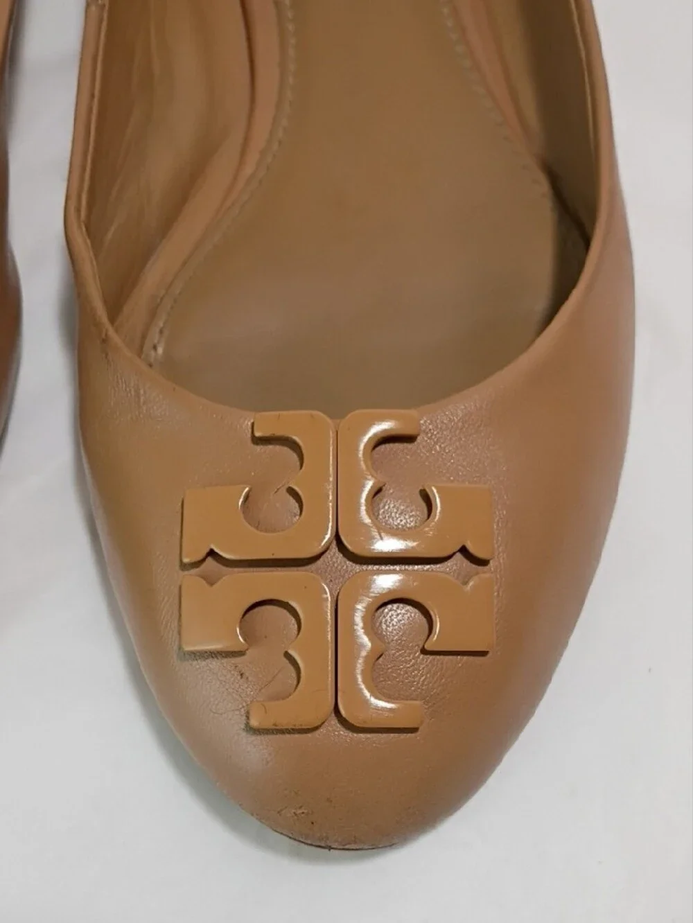 Tory Burch Tan Logo Ballet Flats Size 6